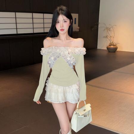 FA43112# 春秋性感辣妹一字领露肩长袖T恤立体花朵褶皱荷叶边修身上衣 服裝批發女裝批發服飾貨源