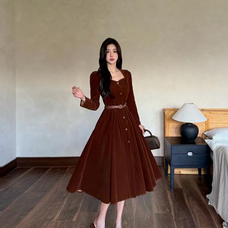 FA43128# 须尽欢灯芯绒连衣裙秋轻奢高级感长袖法式长裙子 服裝批發女裝批發服飾貨源