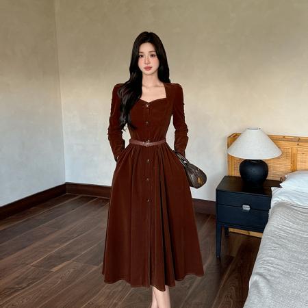 FA43128# 须尽欢灯芯绒连衣裙秋轻奢高级感长袖法式长裙子 服裝批發女裝批發服飾貨源