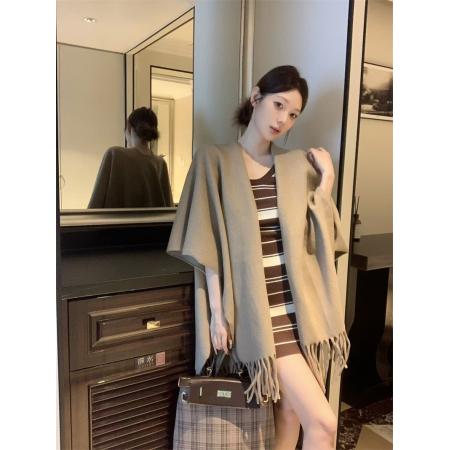 FA43252# 老钱风简约高级感流苏披肩斗篷女百搭纯色大围巾外搭 服裝批發女裝批發服飾貨源