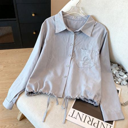 FA43330# 浅蓝衬衫可调节抽绳宽松休闲刺绣翻领上衣外套女 服裝批發女裝批發服飾貨源