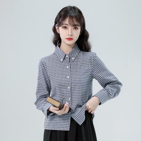FA43337# 清爽通勤穿搭独特休闲蓝色格子长袖衬衫女宽松慵懒风 服裝批發女裝批發服飾貨源