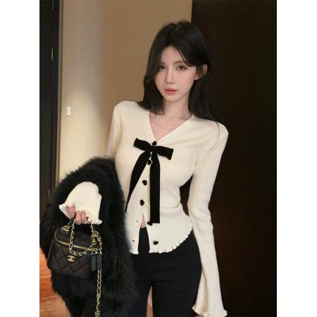 FA43357# 甜美法式蝴蝶结爱心扣V领修身针织衫上衣 服裝批發女裝批發服飾貨源