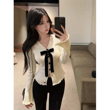 FA43357# 甜美法式蝴蝶结爱心扣V领修身针织衫上衣 服裝批發女裝批發服飾貨源