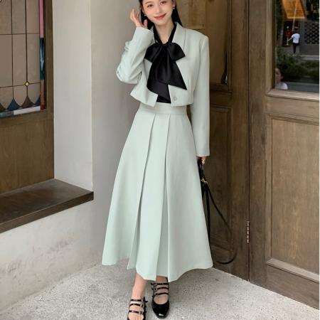 FA43371# 秋季新款小个子绿色高腰修身短款长袖外套半身裙两件套 服裝批發女裝批發服飾貨源