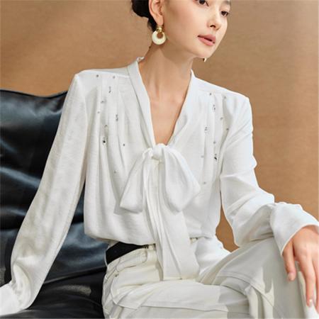 FA43421# 星河早秋纯色宽松长袖衬衫蝴蝶结系带V领上衣女通勤 服裝批發女裝批發服飾貨源