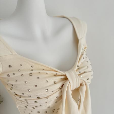 FA43456# 烫钻蝴蝶结T恤女秋冬长袖上衣 服裝批發女裝批發服飾貨源