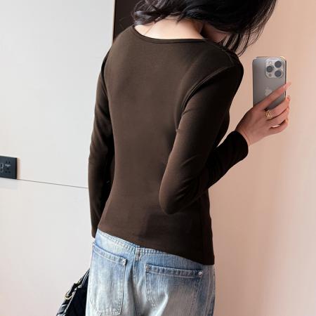 FA43501# 斜领设计感长袖褶皱显瘦T恤女早秋新款纯色百搭显瘦上衣潮 服裝批發女裝批發服飾貨源