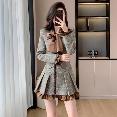 法式轻奢小香风连衣裙女秋冬新款拼接假两件修身显瘦粗花呢百褶裙 服裝批發女裝批發服飾貨源