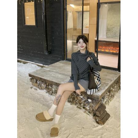 FA43606# 黑灰色针织衫女巨好看早秋穿搭韩系蝙蝠袖宽松长袖毛衣上衣 服裝批發女裝批發服飾貨源
