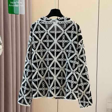 FA43620# 秋季慵懒设计感复古翻领镂空花纹开衫女钩花针织时尚撞色外套 服裝批發女裝批發服飾貨源