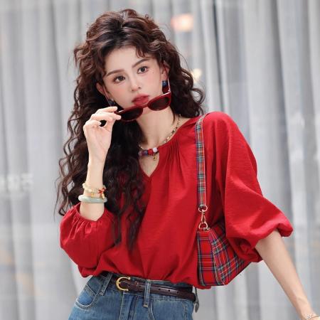 FA43686# 港风穿搭红色串珠圆领短袖衬衫女秋季新款复古设计感显白衬衣 服裝批發女裝批發服飾貨源