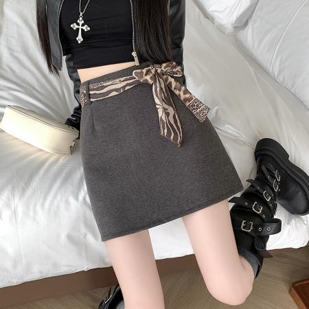 FA43735# 新款复古辣妹毛呢包臀裙冬季设计感配丝巾半身裙A字短裙 服裝批發女裝批發服飾貨源