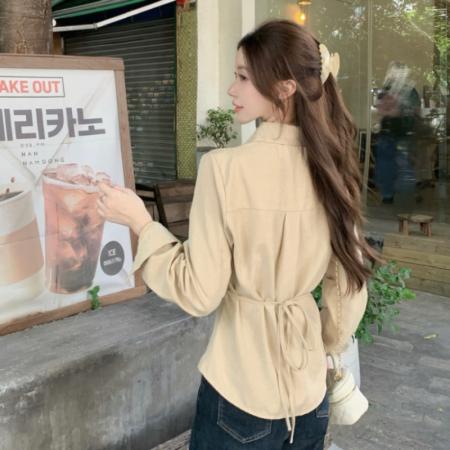 FA43797# 秋季法式设计感翻领衬衫女斜扣收腰显瘦拼接蕾丝长袖上衣 服裝批發女裝批發服飾貨源