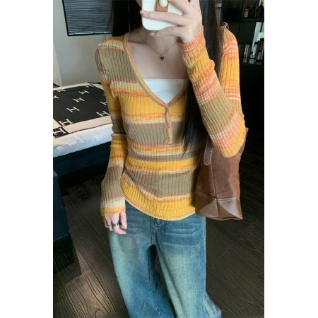 FA43809# 撞色假两件V领长袖T恤女辣妹修身显瘦毛衣上衣秋 服裝批發女裝批發服飾貨源
