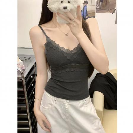 FA43855# 法式纯欲灰色V领蕾丝拼接镂空百搭带胸垫吊带背心女内搭打底美背 服裝批發女裝批發服飾貨源