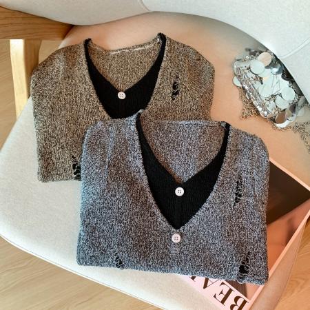 FA43881# 秋冬新款假两件针织衫破洞厚款毛衣流苏下摆撞色上衣 服裝批發女裝批發服飾貨源