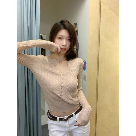 FA43942# -白色小v领长袖针织衫女早秋修身显瘦麻花上衣  服裝批發女裝批發服飾貨源