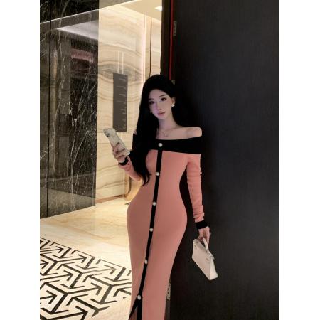 FA43963# 秋冬圣诞新年红名媛撞色修身针织长款连衣裙女  服裝批發女裝批發服飾貨源