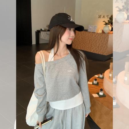FA44011# 斜领露肩长袖卫衣女挂脖吊带秋季宽松显瘦两件套上衣  服裝批發女裝批發服飾貨源