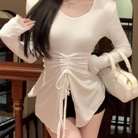 FA44051# 垫肩打底衫女秋冬长袖t恤黑色显瘦设计感小众收腰抽绳上衣设计感  服裝批發女裝批發服飾貨源
