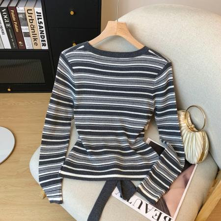 新款韩版时尚百搭宽松显瘦针织衫小众设计感上衣 服裝批發女裝批發服飾貨源