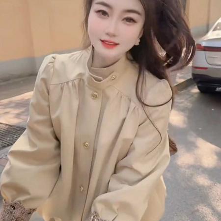 巨好看的早秋卡其色短款外套新款韩系独特漂亮夹克上衣 服裝批發女裝批發服飾貨源