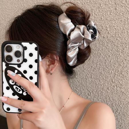 CX13540# 最便宜饰品批发 可甜可盐布艺三角抓夹女高级感新款大号发夹发量多鲨鱼夹头饰