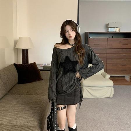 FA44520# 辣妹破洞镂空一字肩中长款上衣女秋季星星宽松长袖 服裝批發女裝批發服飾貨源