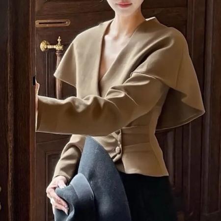 FA44558# 假两件卡其色斗篷衬衫女秋法式高级感减龄洋气高端超好看掐腰上衣 服裝批發女裝批發服飾貨源