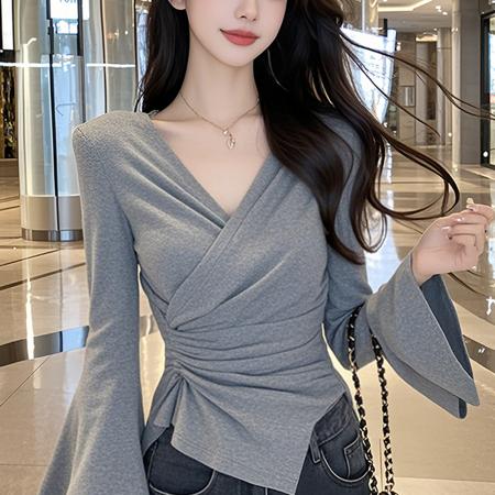 FA44590# 法式V领喇叭袖衬衫女春秋设计感小众褶皱掐腰修身气质名媛短上衣 服裝批發女裝批發服飾貨源
