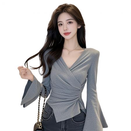 FA44590# 法式V领喇叭袖衬衫女春秋设计感小众褶皱掐腰修身气质名媛短上衣 服裝批發女裝批發服飾貨源