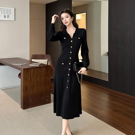 FA44655# 秋冬新款复古v领黑色针织连衣裙法式赫本风收腰修身中长裙女 服裝批發女裝批發服飾貨源