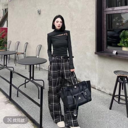 FA44661# 行走衣架子秋季新款小众网纱拼接设计感修身洋气百搭上衣 服裝批發女裝批發服飾貨源