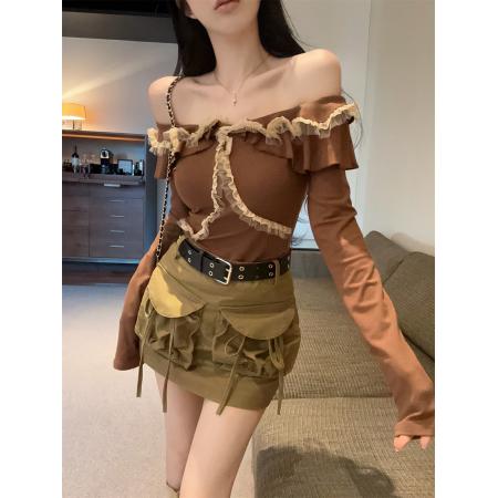 FA44670# 斜肩一字领拼蕾丝边长袖荷叶边上衣口袋短裙女时尚套装 服裝批發女裝批發服飾貨源
