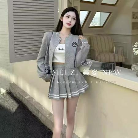 FA44675# 时髦休闲运动秋冬新品时尚洋气棒球服外套+半身裙两件套 服裝批發女裝批發服飾貨源