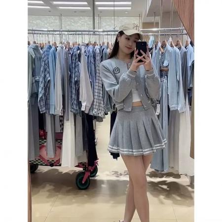 FA44675# 时髦休闲运动秋冬新品时尚洋气棒球服外套+半身裙两件套 服裝批發女裝批發服飾貨源