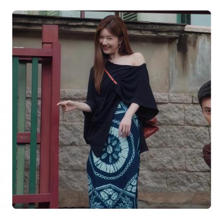 LN76325# 许我耀眼赵露思同款斜领罩衫上衣民族风青花瓷印花开叉抹胸连衣裙 服裝批發女裝批發服飾貨源