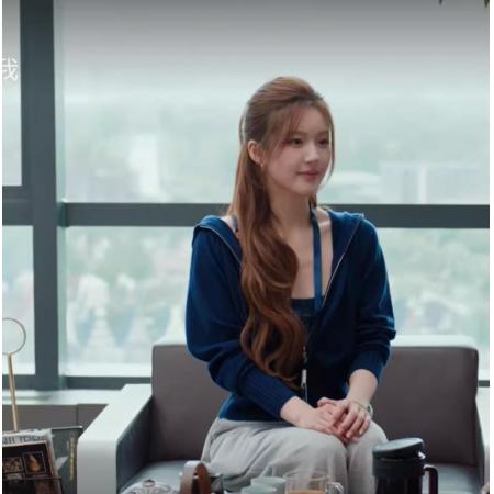 LN76330# 许我耀眼赵露思许妍同款拉链连帽毛衣外套女秋冬季设计感短款套装