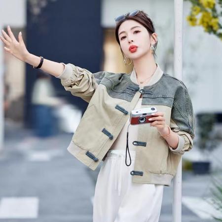FA44799# 国风盘扣短外套女春装新款牛仔拼接新中式棒球服夹克休闲上衣 服裝批發女裝批發服飾貨源