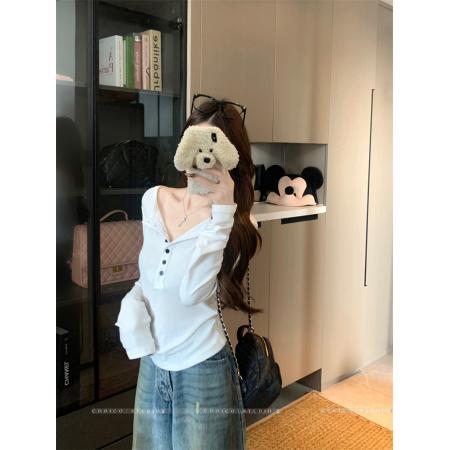 FA44854# 设计感纯色纽扣半开领长袖T恤女装秋季宽松百搭休闲上衣 服裝批發女裝批發服飾貨源