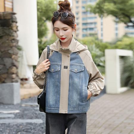 FA44938# 休闲设计撞色拼接牛仔外套女新款松弛感连帽时尚上衣 服裝批發女裝批發服飾貨源