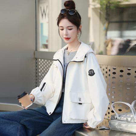 FA44942# 连帽冲锋衣外套女短款春秋秋季新款女士休闲上衣夹克 服裝批發女裝批發服飾貨源