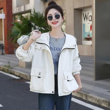 FA44942# 连帽冲锋衣外套女短款春秋秋季新款女士休闲上衣夹克 服裝批發女裝批發服飾貨源