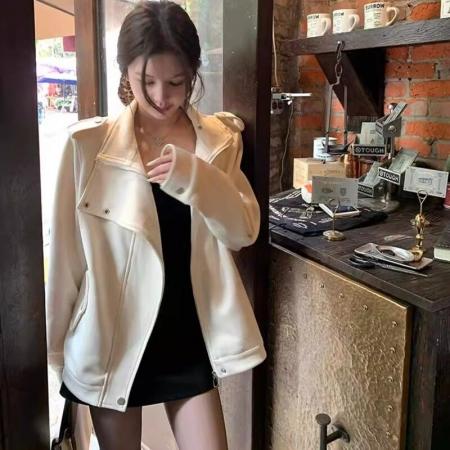 FA45026# titi小姐姐白巧恋人麂皮外套女秋米白色设计感机车风宽松夹克 服裝批發女裝批發服飾貨源