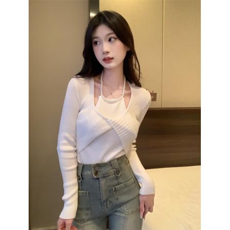 FA45111# 批发价秋冬新款甜辣风珍珠吊带假两件肚兜设计针织上衣 服裝批發女裝批發服飾貨源