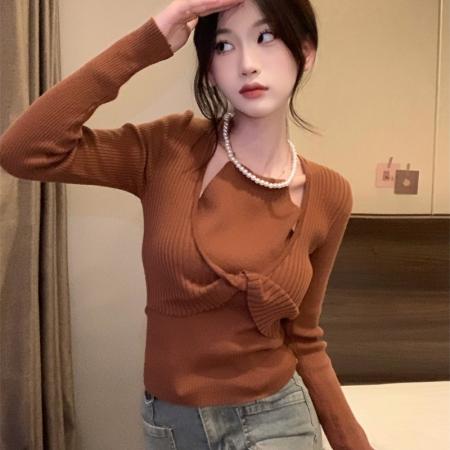 FA45111# 批发价秋冬新款甜辣风珍珠吊带假两件肚兜设计针织上衣 服裝批發女裝批發服飾貨源