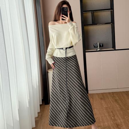 FA45134# 高端时尚套装连衣裙女春秋款超好看御姐风针织条纹半身裙子两件套 服裝批發女裝批發服飾貨源