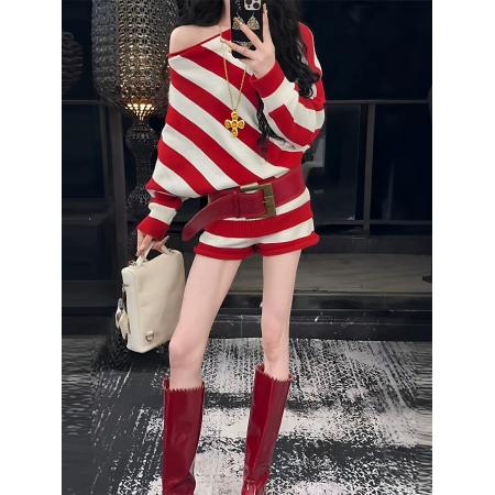 FA45259# 韩版慵懒风条纹一字肩针织上衣显瘦短裤两件套女秋季辣妹时尚套装 服裝批發女裝批發服飾貨源