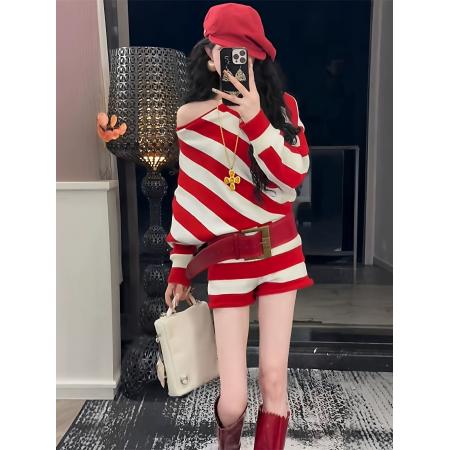 FA45259# 韩版慵懒风条纹一字肩针织上衣显瘦短裤两件套女秋季辣妹时尚套装 服裝批發女裝批發服飾貨源